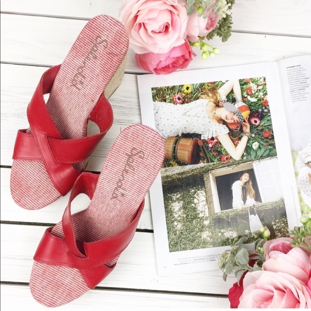 Splendid Red Criss Cross Wedge Espadrilles 10